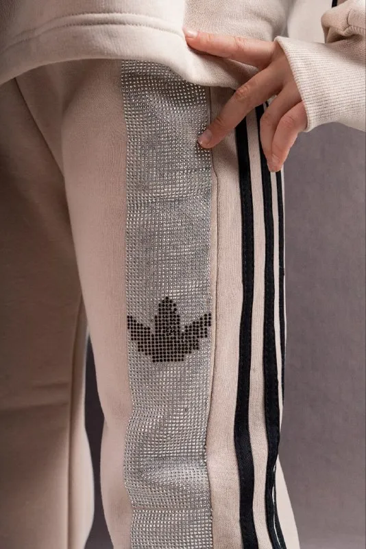 MODEL 14 | ADIDAS STRASS OVERSIZED SET — صورة 5