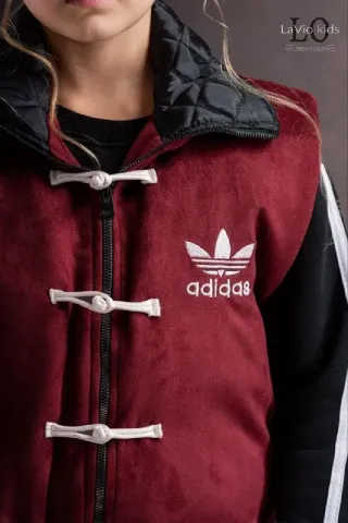 طقم رياضي بفيست كابيشون — صورة 2