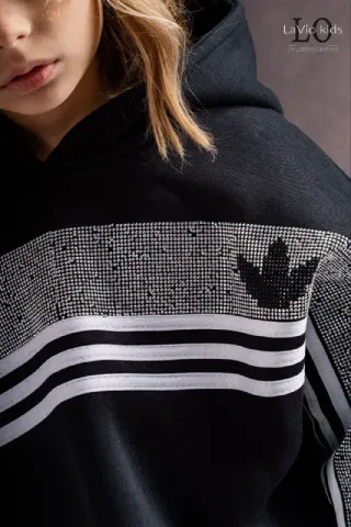 MODEL 14 | ADIDAS STRASS OVERSIZED SET — صورة 3